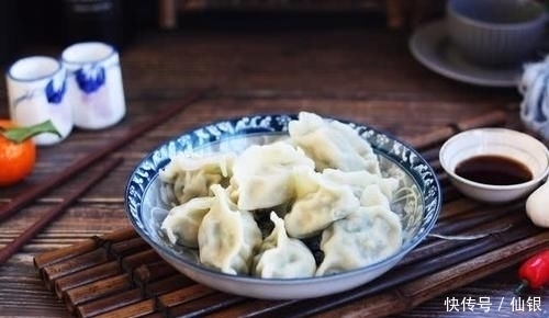 饺子皮|你做的饺子皮总厚?教你1招,皮薄馅大还多汁