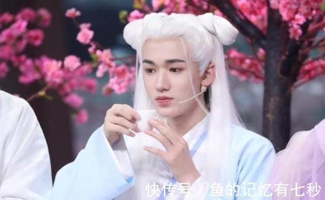 《王牌對(duì)王牌》里面的嘉賓宋亞軒,是什么背景?