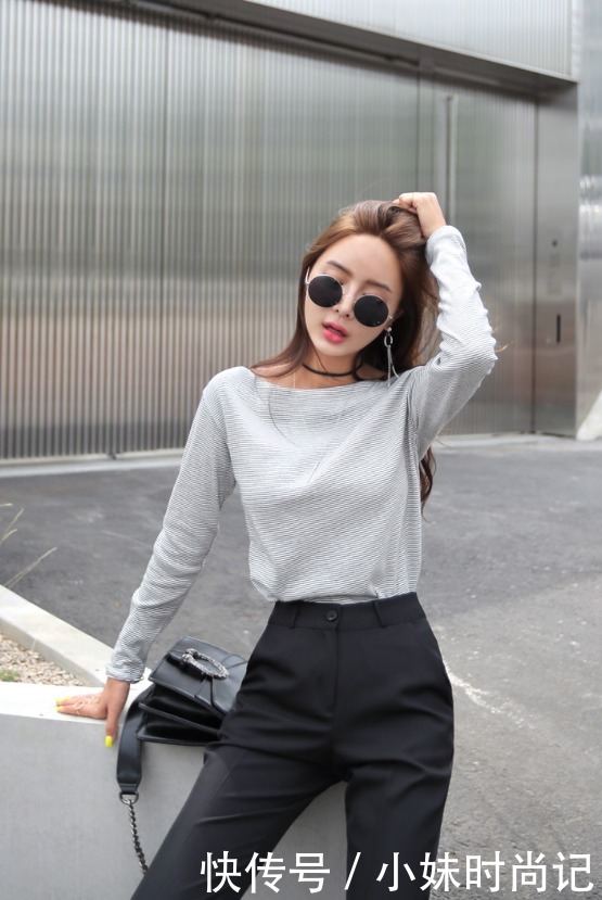 黑白细条纹卫衣搭配黑色西装裤, 知性又大方!