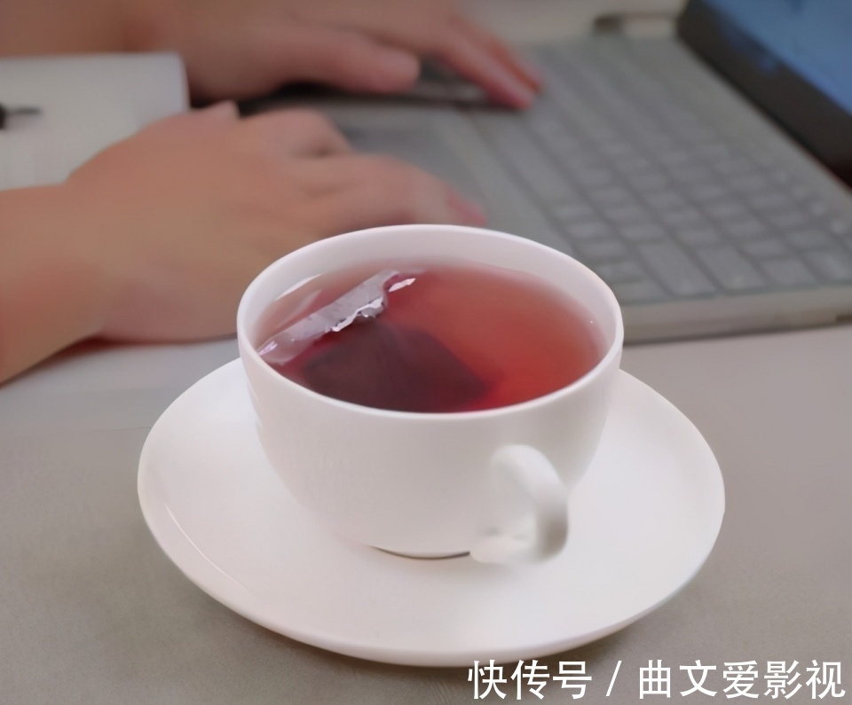 前列腺|男人老不老，有4个地方比较明显，你占了几个？