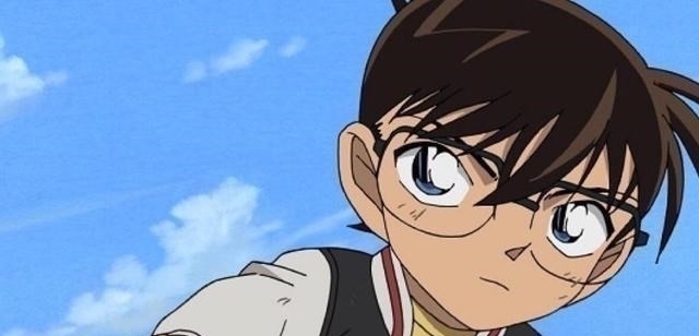 一起长大|名侦探柯南小兰为何认不出戴眼镜的柯南原来是她“有病”