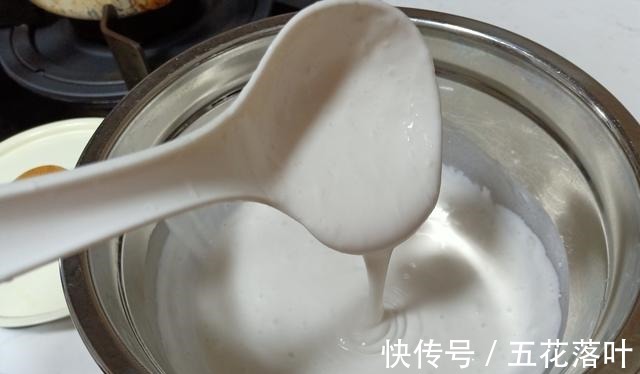 你做的米糕为什么会发硬终于找到原因了,原来第一步就错了!