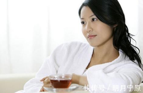 女性|雌激素分泌“旺”的女性,一般有4个表现,若全有,那就偷着乐吧