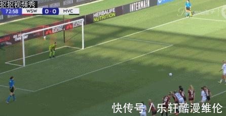 私房照|舔屏!澳超女神绝杀模仿C罗庆祝,私房照曝光网友直呼巨型芭比