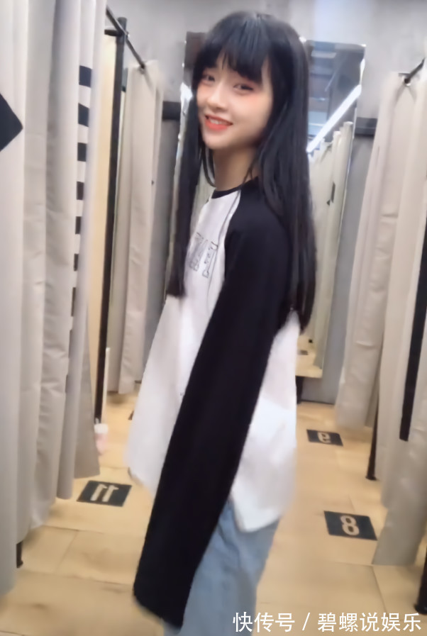 小姐姐|一173高小姐姐因腿粗,虽穿了“口红裤”,但还是150既视感