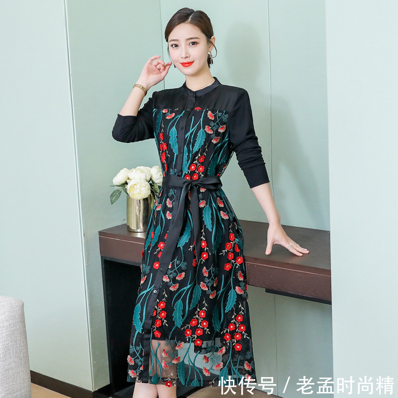 版型 别以为女人年纪大了就不能穿碎花裙,看看下面这些,一个比一个有气质