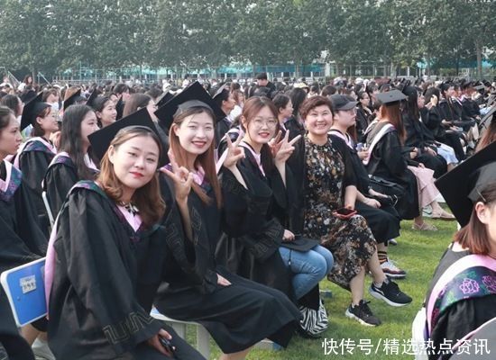 于平凡|潍坊科技学院举行2021届毕业生毕业典礼暨学位授予仪式