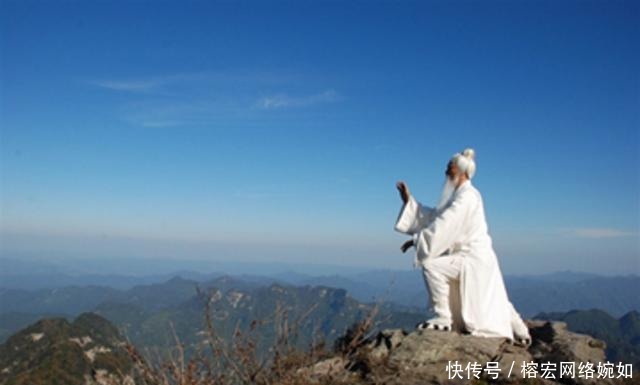 形意拳|形意拳中五行拳技击散打内容丰富,其中崩拳实战中无所不克