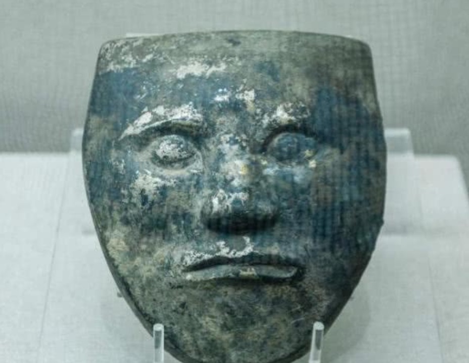 上级|村民修路挖出一口铜棺,专家上报申请保护,上级回应:火速熔化