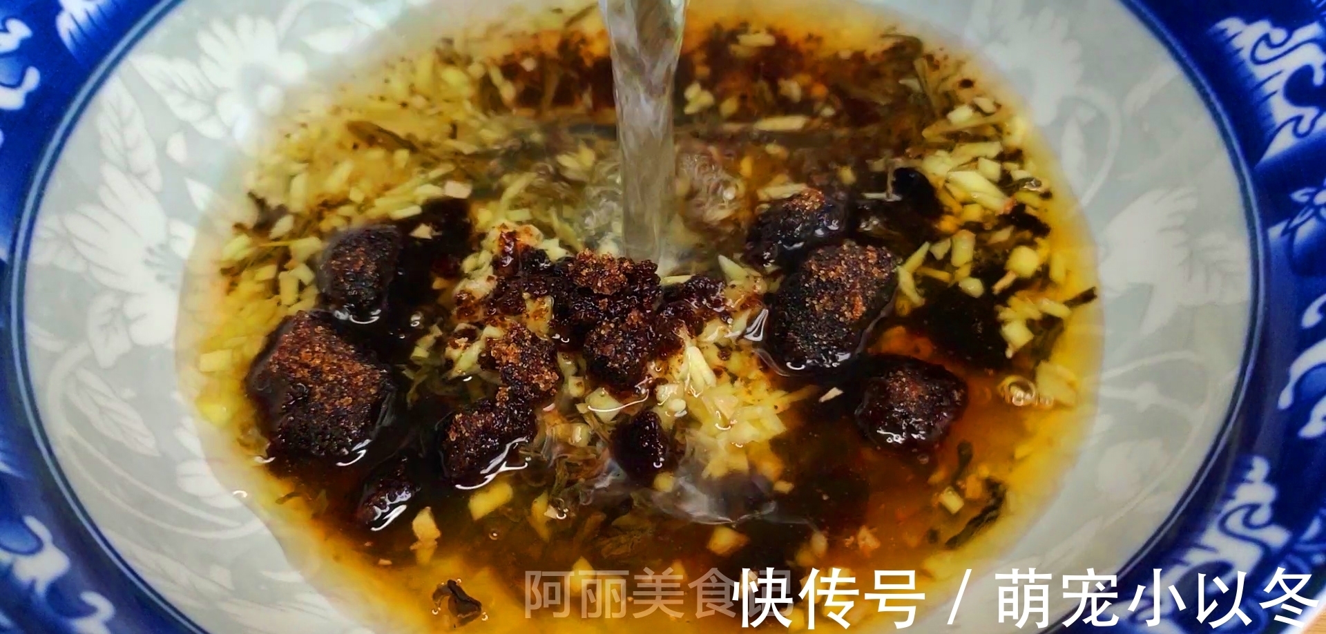 泡水|生姜和茶叶一起泡水喝,作用真是厉害,解决了很多人的大问题