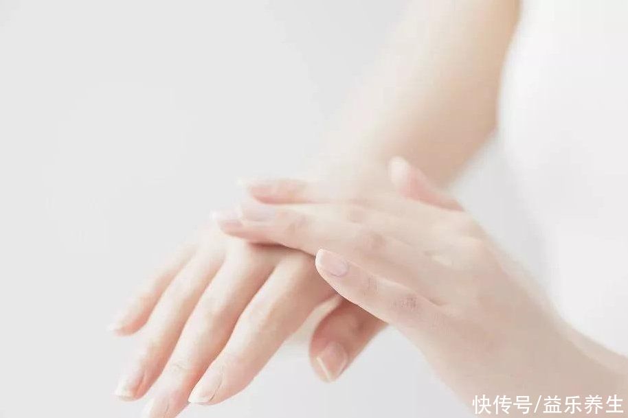 指甲|中医一绝:每晚搓指甲,坚持一个月,竟有意想不到的奇效