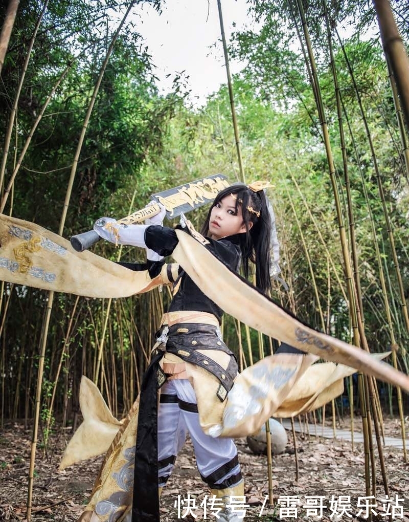 剑网叁秦风二少cosplay