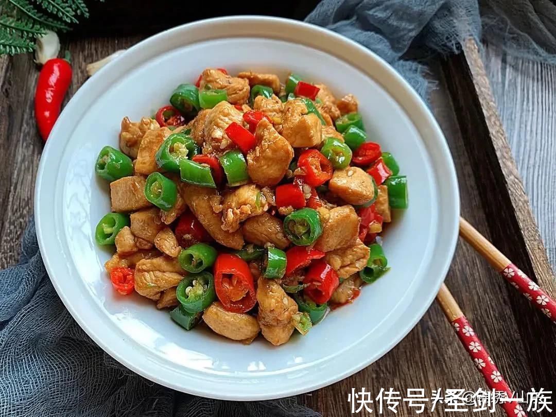 大厨教你在家制作12道下酒菜，简单又美味，家人朋友一定都爱吃