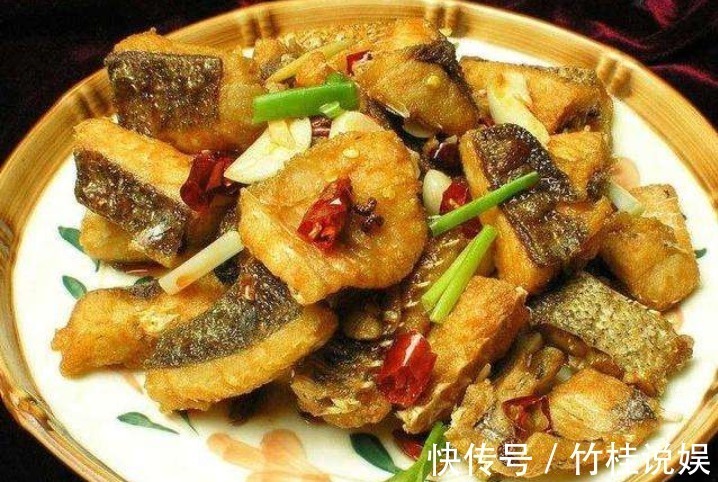 如此做草鱼,比酸菜鱼鲜嫩,比红烧、水煮、清蒸做法好吃