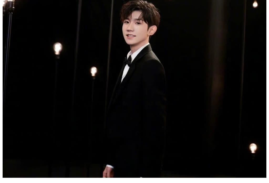 跨年晚會上的“打工人”：3位參加3場，周深堪稱“娛樂圈勞模”