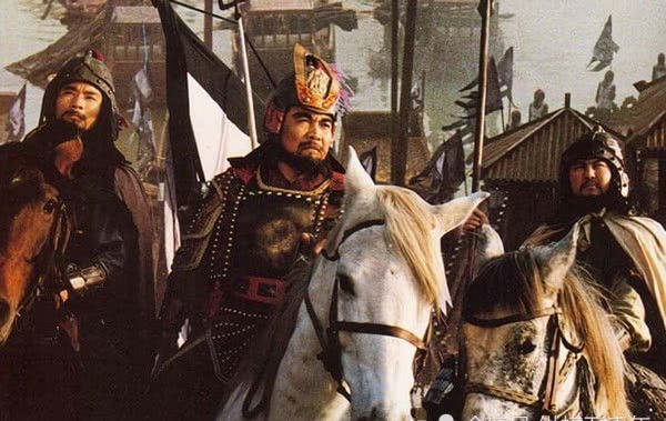 大战|关羽人生最后一次大战:被自己的大哥击败,踏上死亡之路