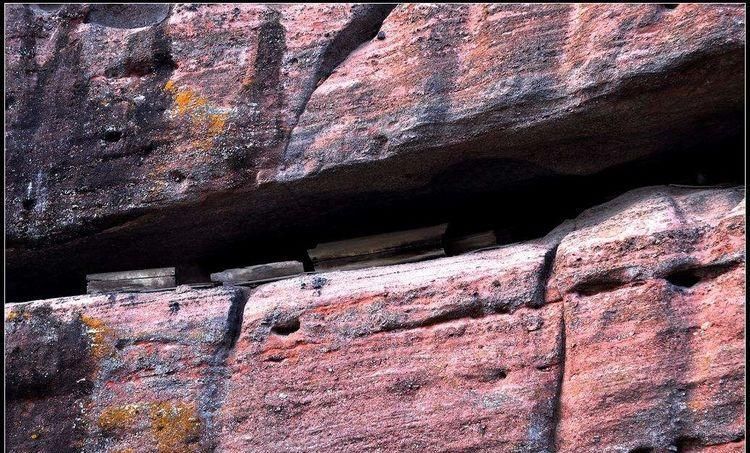 悬棺$古人如何将悬棺放到悬崖之上?专家高价悬赏后:古人原来这么聪明