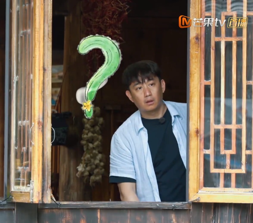 《向往3》强行塞新人,黄磊2次表达不满,连何炅都面露疲态