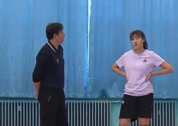 江苏女排|津苏2队人才过剩,陈博雅、唐欣恐无球可打,杨佳恐让出首发