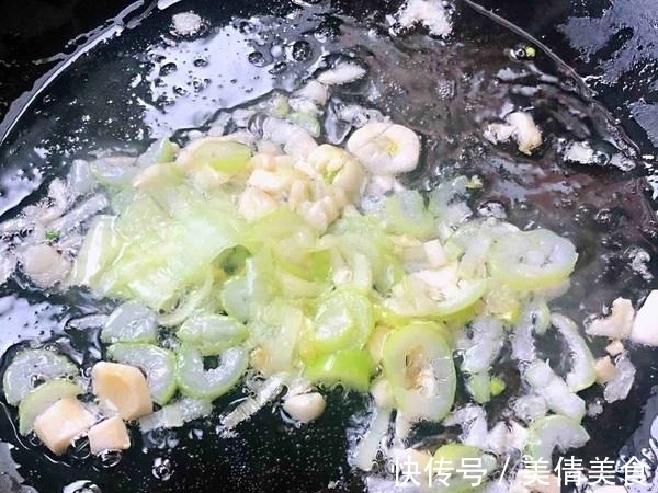 甾固醇|父母个子不高,孩子却窜到1米8,或许是因为经常吃“它”!