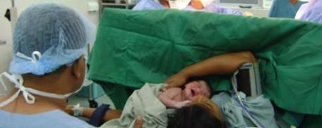 胡女士|38岁高龄产妇，生下女儿3天后又进入产房，网友世上还有这回事