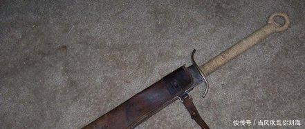 大刀|抗战时，八路军用的大刀为何会有红色布条，难道是“好看”！