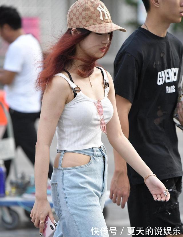 高跟鞋|夏季如何选择裙子?选一件雪纺裙,凉快透气