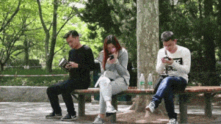 |搞笑GIF趣图:劈叉我见多了,但是这样的真没见过