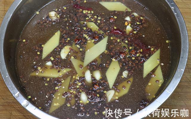 大闸蟹|大厨教你江南名菜醉蟹的做法，分享生醉的做法，蟹肉鲜嫩没腥味