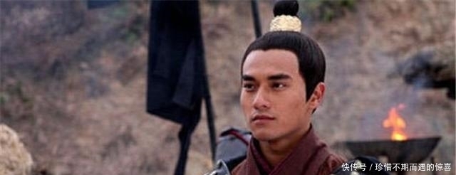 他出身盗匪,长得太帅而被释放,装瞎三年除掉祸患,后成一国之君