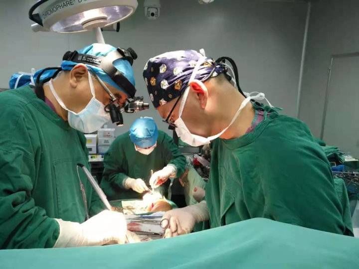 妙手|山东省立三院心脏大血管外科 为折翼的天使妙手“补心”