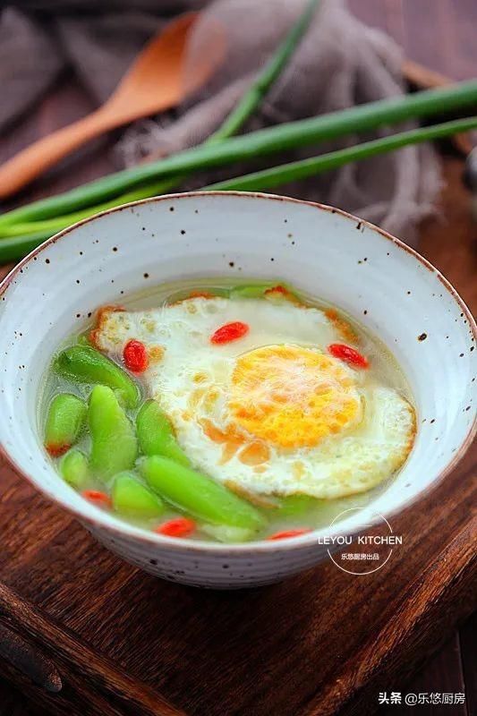 丝瓜煎蛋汤|入伏后多喝这碗汤，清热消暑，几步上桌，做法看看就会