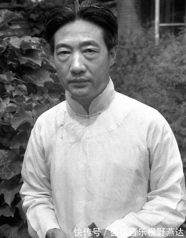 徐悲鸿&徐悲鸿2头猪卖37万,齐白石不服,随手画一头小猪,卖2千万