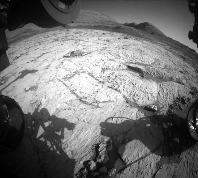 火星日 祝融号火星车时速仅40米,这速度是不是太慢了?来看看其它火星车