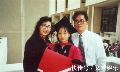 蔡笑晚|乡村医生蔡笑晚:6个孩子5位博士,育儿观仅12字,如今被家长效仿