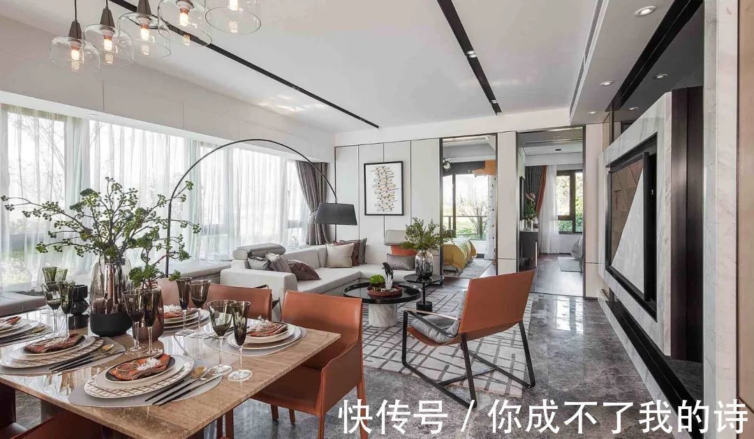 针线活|122㎡现代时尚，心灵手巧的女主，在家布置工作台，做起针线活