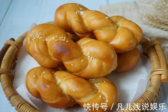 蜂蜜|想吃麻花不用买，自己在家也能做，外酥里软，满满的儿时味道