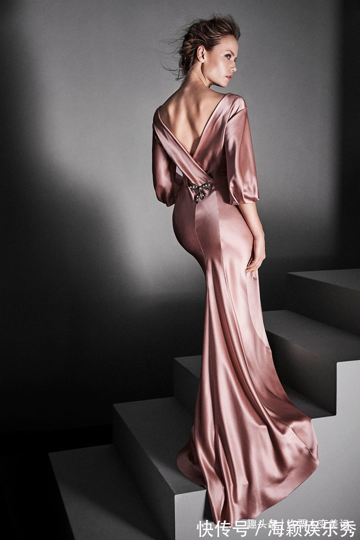 珍珠项链 女人过了45岁,建议少戴这4种“首饰”,显廉价不说还没气质