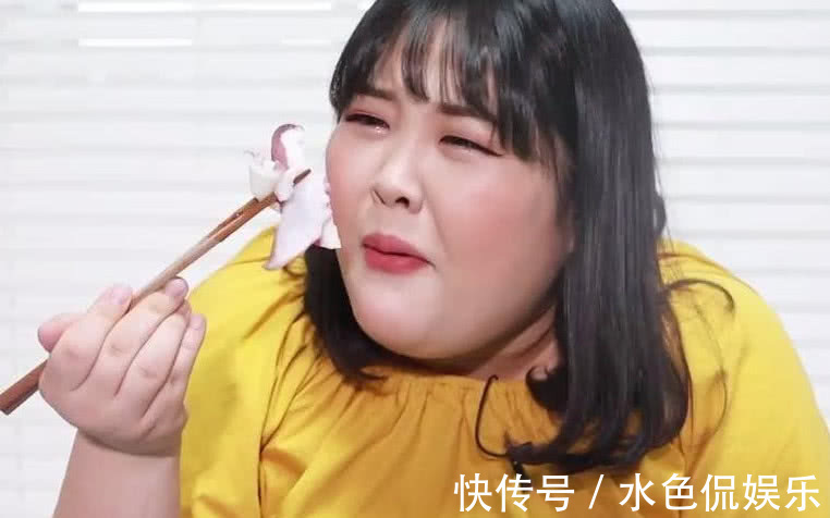 女生|女生在姨妈期,“3物”饿死也别吃,不听话可能“提前闭经”