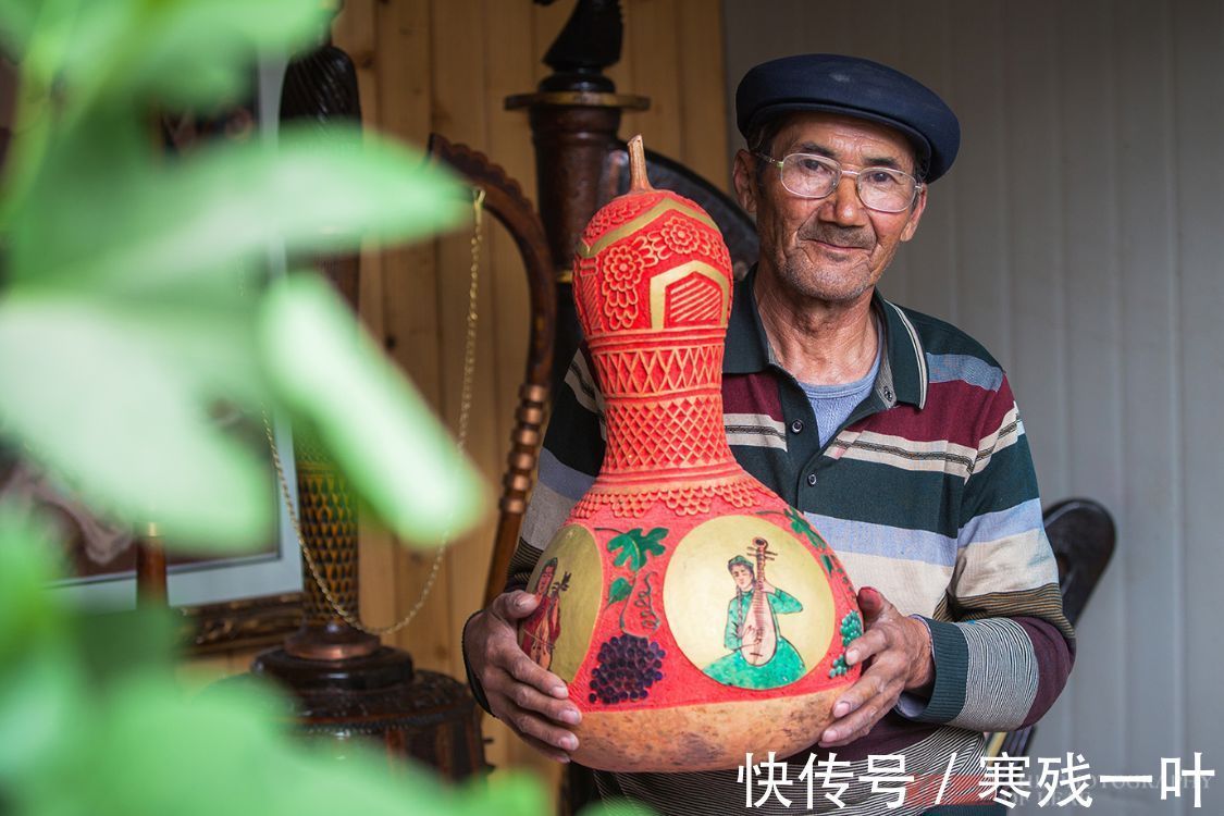 艺术品!新疆葫芦王把几块钱一个葫芦做成艺术品,卖上万元,却无人愿继承