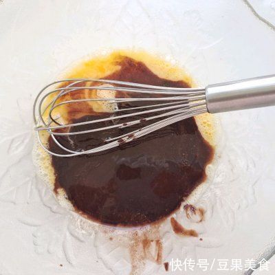 好吃|好吃到模糊的巧克力熔岩蛋糕，怎么都吃不够