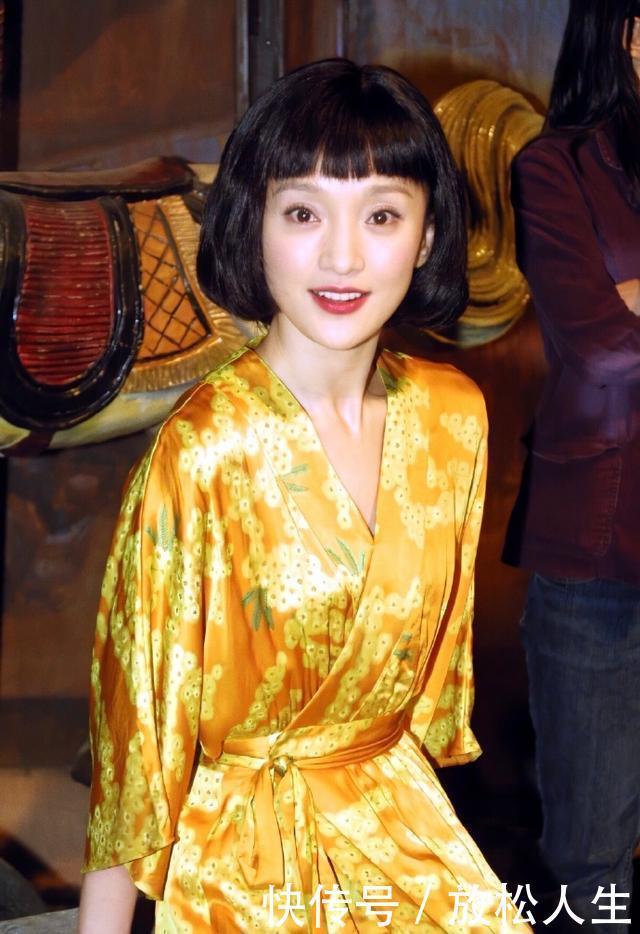 早起保持这4个习惯的女生,皮肤会比同龄人更细腻,想晒黑都很难