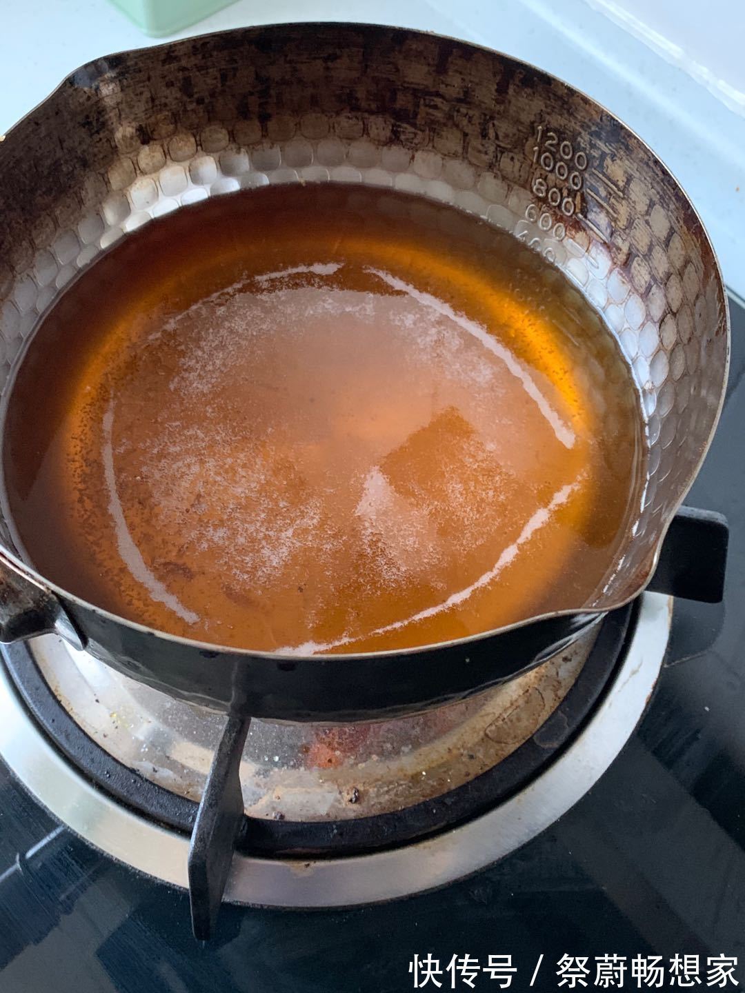 家庭自制油炸甜麻花 蓬松饱满 绵软香甜 好吃到停不下来