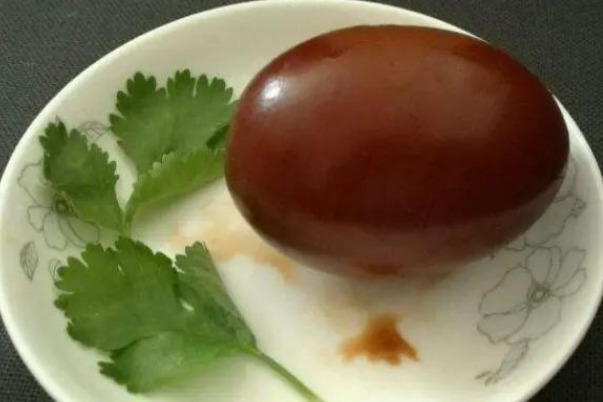 茶鸡蛋|每天早上吃个鸡蛋身体好,但要避开“4不”,不然身体越吃越差