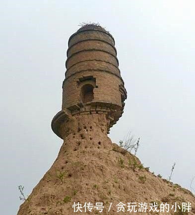 文峰塔|山西一神奇古塔大钟，外观岌岌可危却几十年不倒，与一传说有关！