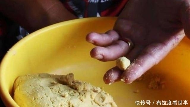 夏天唯独这鲫鱼饵才霸气,一般小药还真比不上难老司机藏着掖着