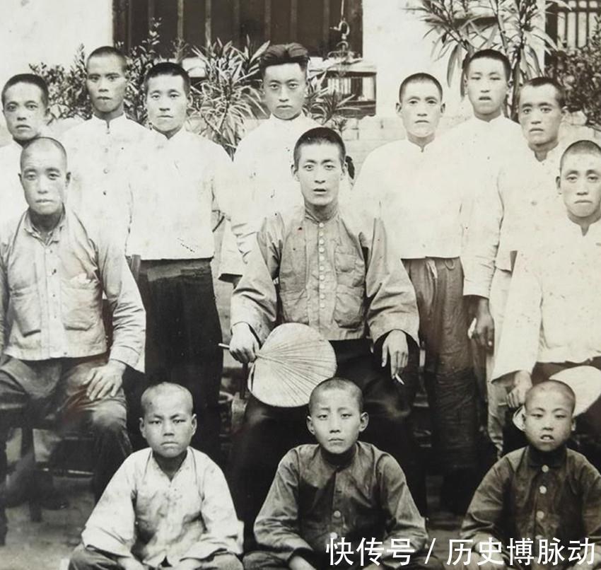 太极拳#李玉琳拜孙禄堂为师,为何孙堂三年不教他功夫,反而对他很客气