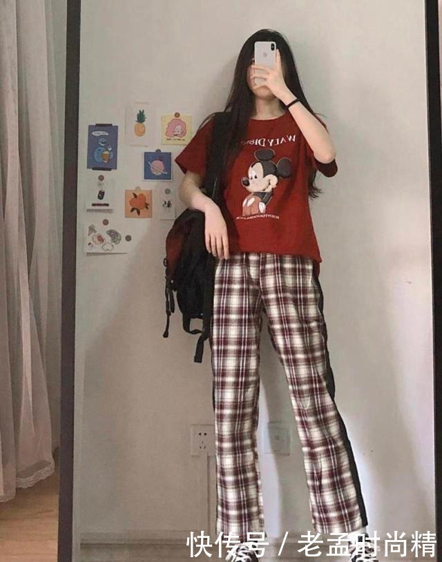 潮酷风格帅女孩, 休闲舒适还时尚, 谁看了不说一声姐姐好?