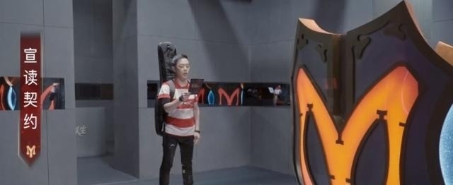 男流明星成普信男,陈小春参加节目变大爷,言承旭张云龙深情对视