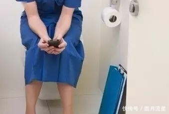 有人喝点水就跑厕所，有人却怎么喝都没尿意？告诉你哪种更健康